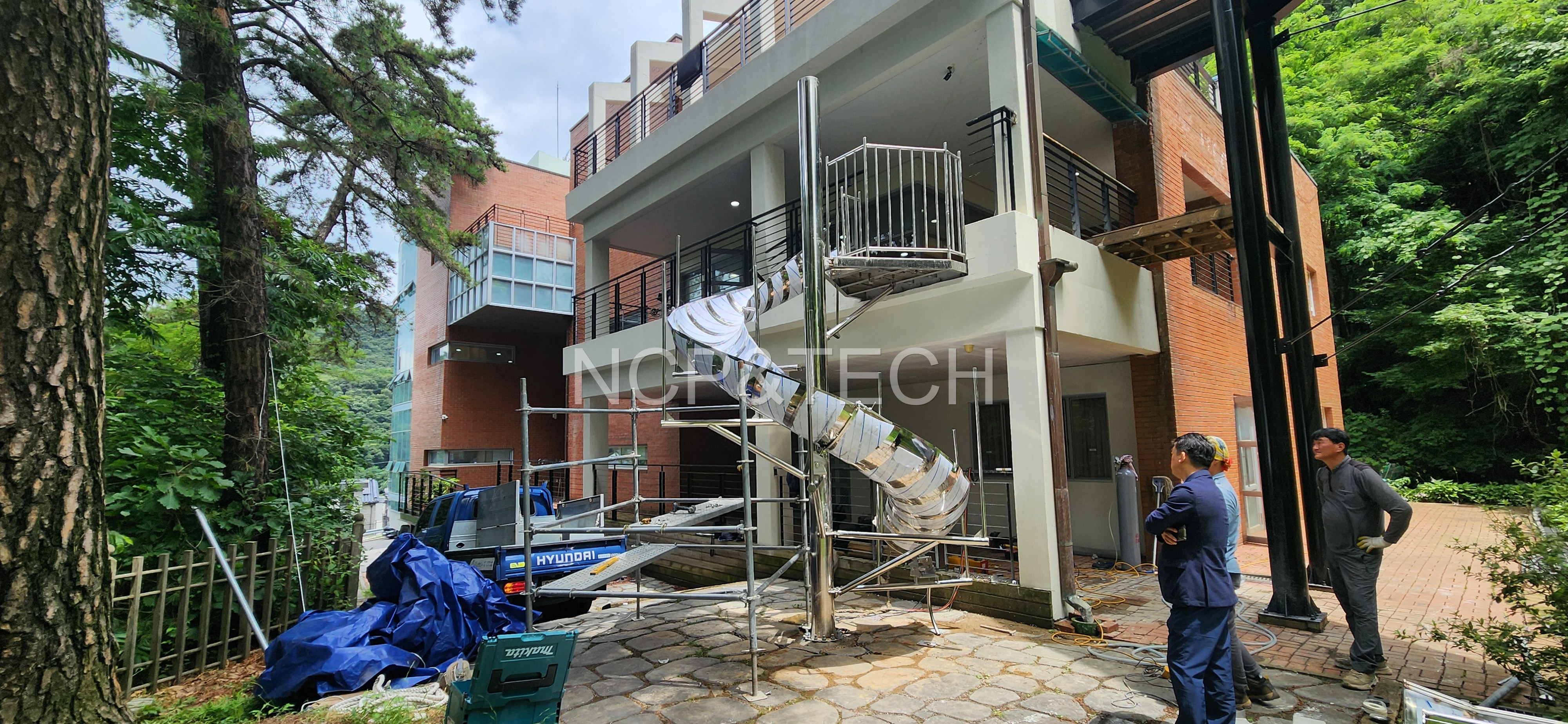 파인밸리전문요양원 피난미끄럼틀설치