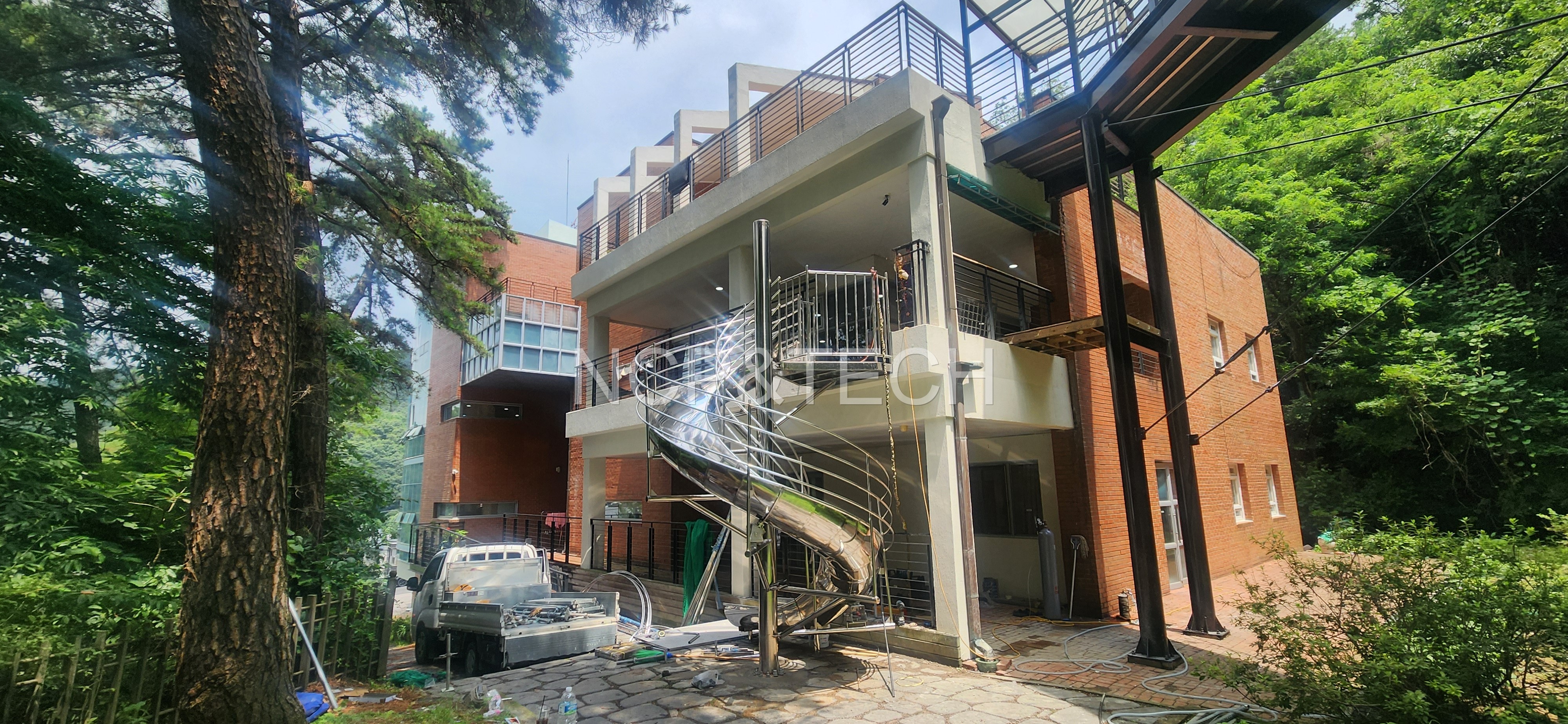 파인밸리전문요양원 피난미끄럼틀설치